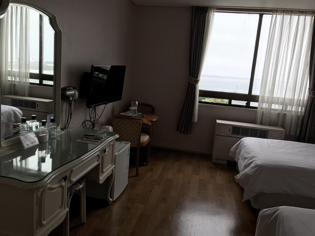 Jeju Seoul Tourist Hotel Экстерьер фото
